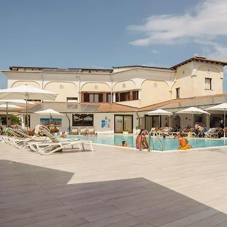 Zeta Club San Teodoro Le Rose 4*