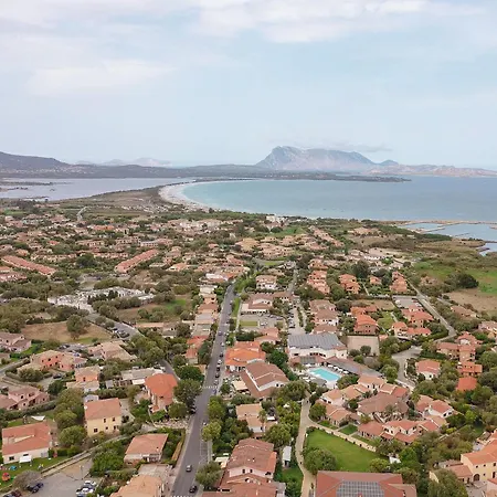 Zeta Club San Teodoro Le Rose Hotel