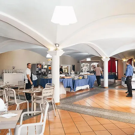 Zeta Club Le Rose San Teodoro (Sardinia)