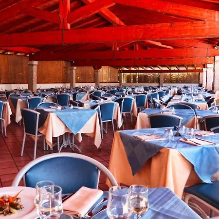 Zeta Club San Teodoro Le Rose Hotel 4*
