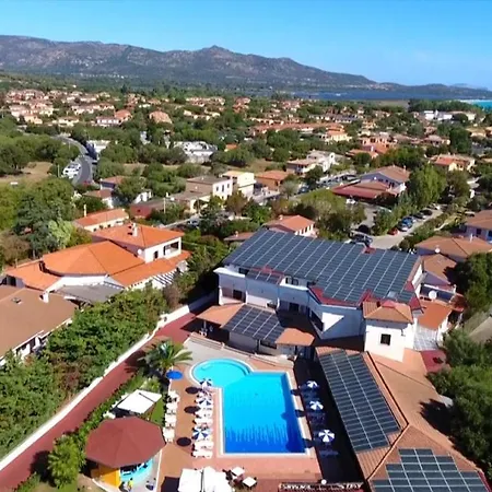 Hotel Zeta Club San Teodoro Le Rose