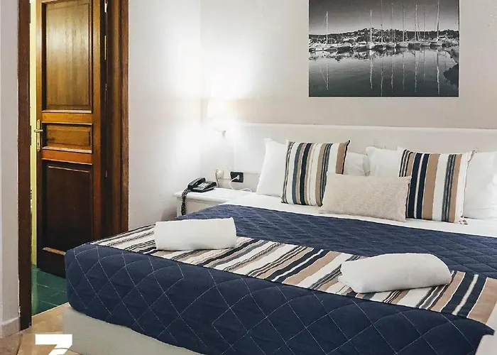 Hotel Zeta Club Le Rose San Teodoro (Sardinia)