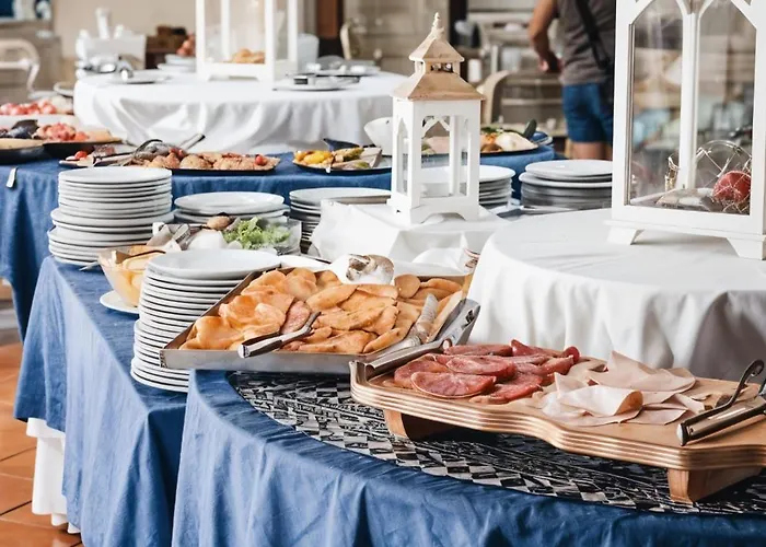 Hotel Zeta Club Le Rose 4*